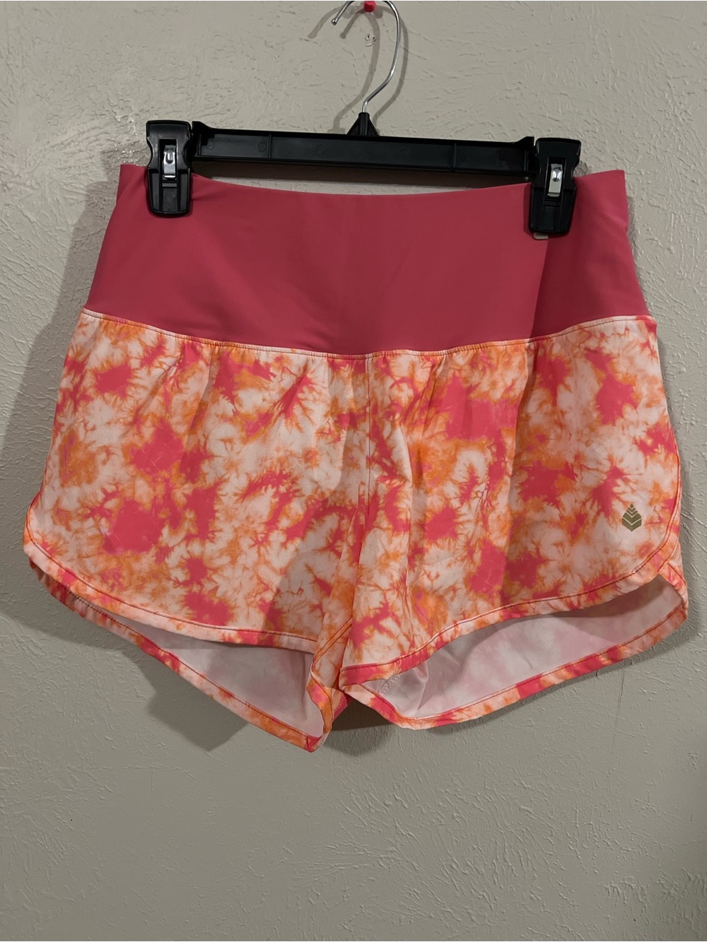 Women’s Shredly Sunset High-Waist Pink Tie-Dye Active Shorts size M